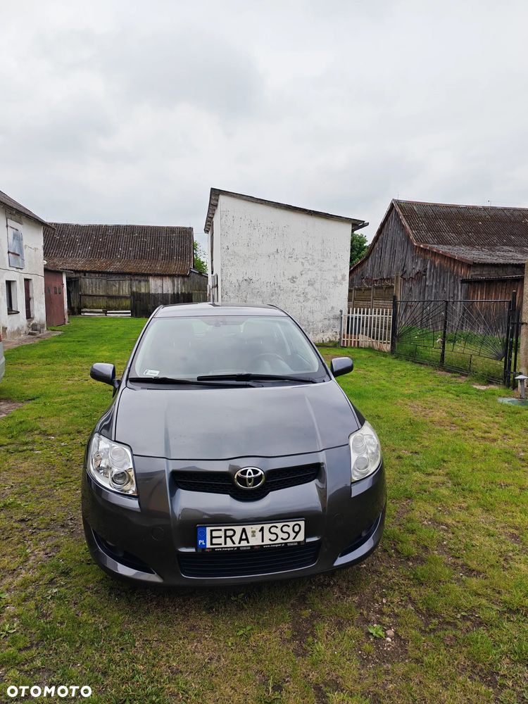 Toyota Auris 1.6 VVT-i Premium Start - 1