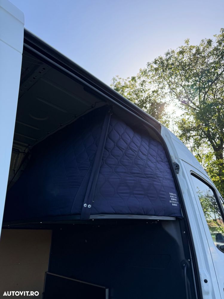 Mercedes-Benz Sprinter - 4