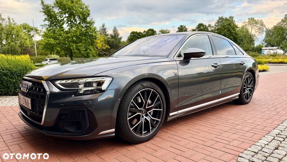 Audi A8 - 9