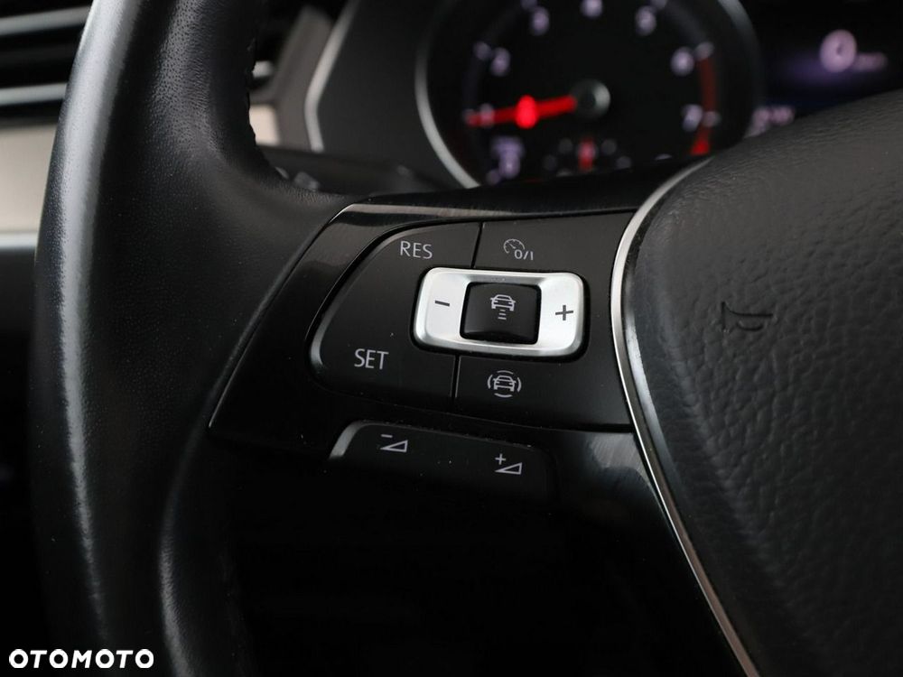 Volkswagen Passat Variant 1.5 TSI OPF DSG Highline - 34