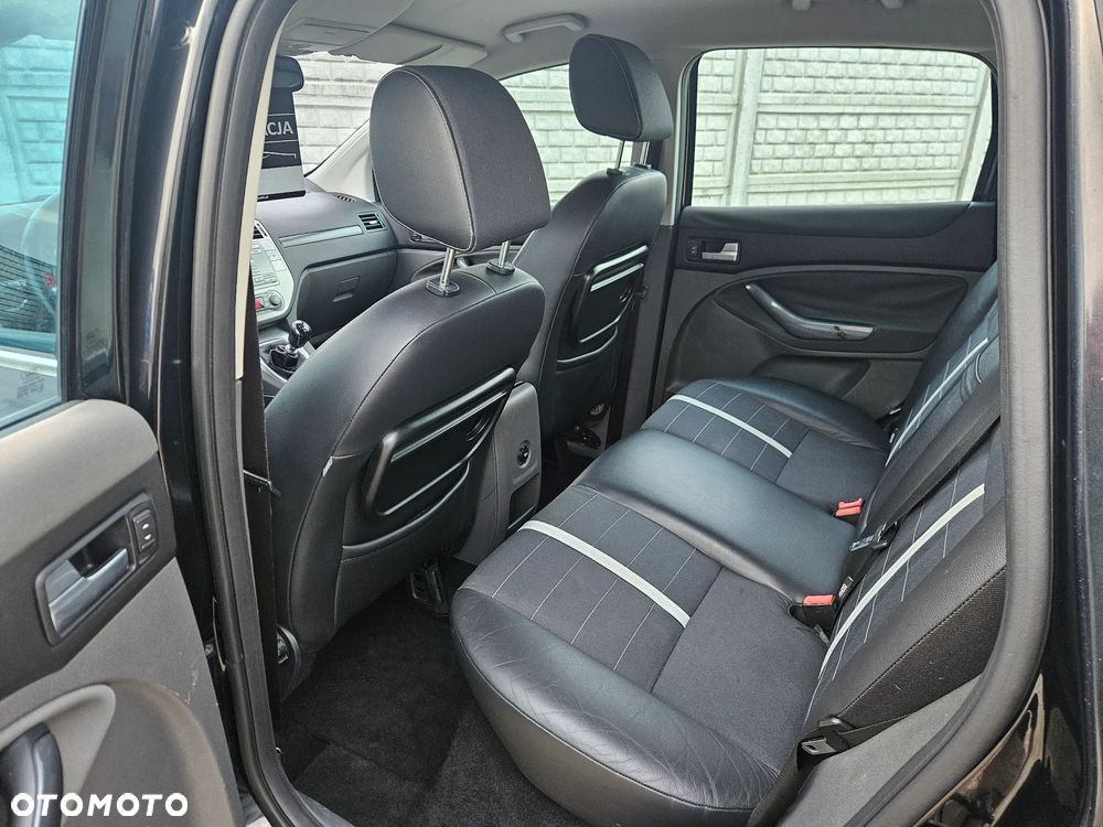 Ford Kuga 2.0 TDCi Trend - 10