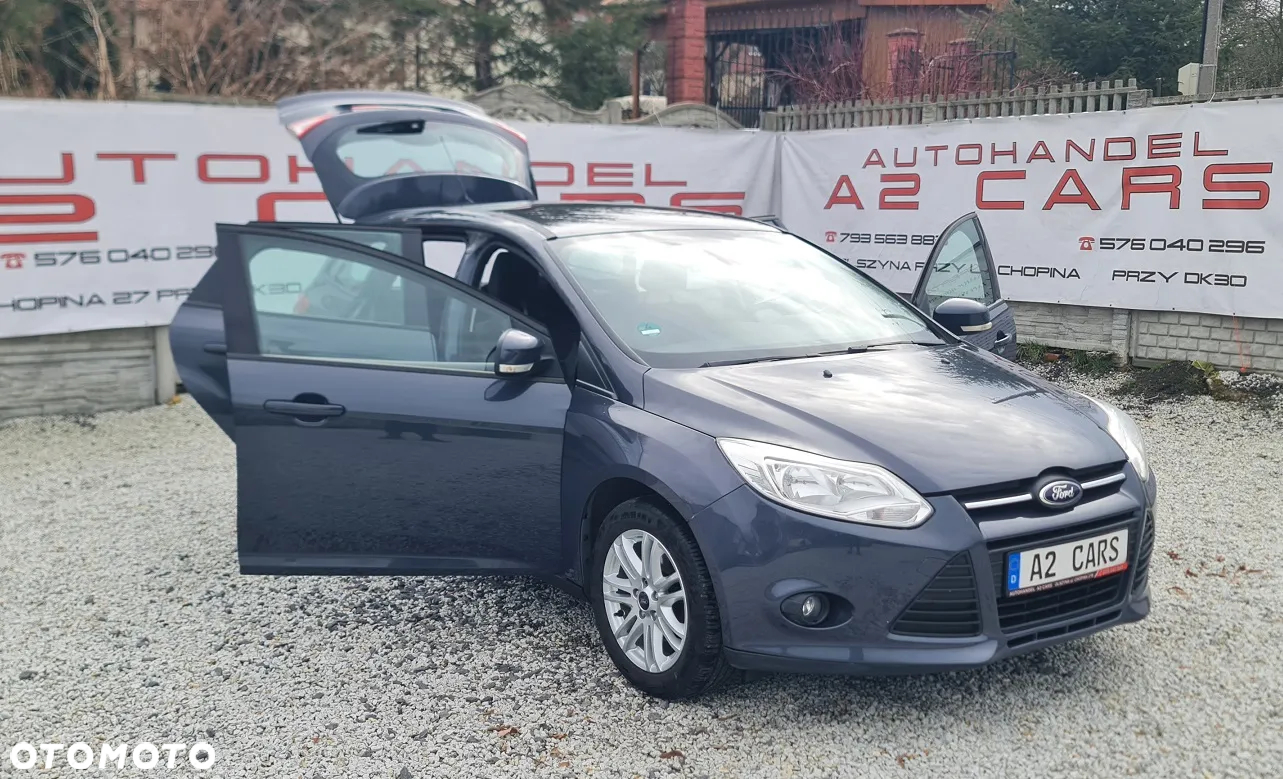 Ford Focus 1.6 Edition - 9
