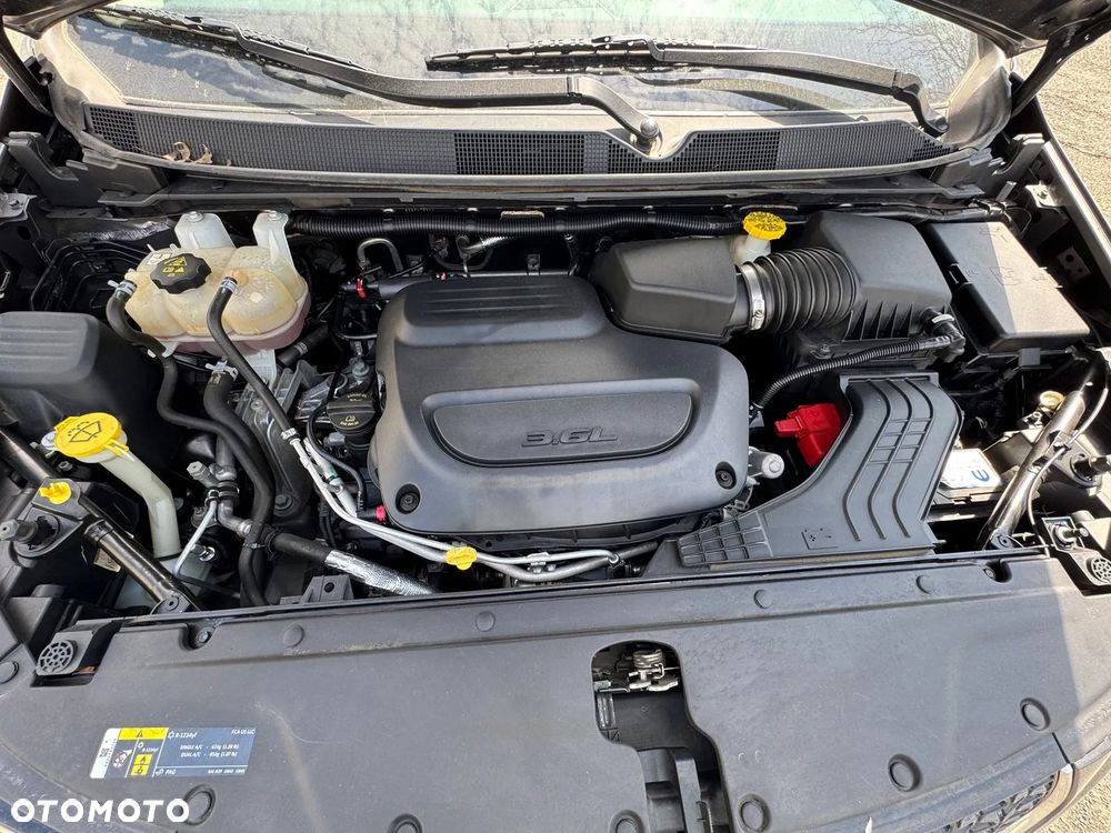 Chrysler Pacifica - 31