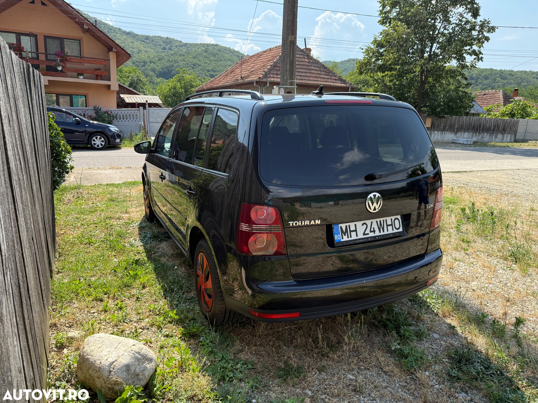 Volkswagen Touran 1.9 TDI Conceptline - 5