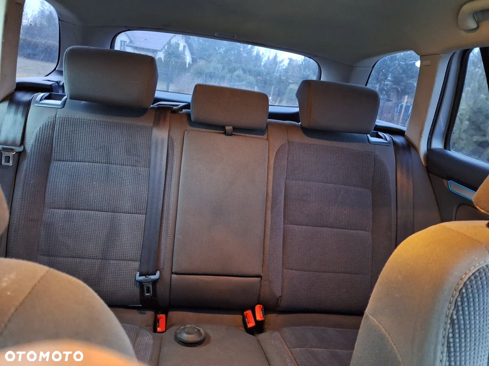 Volkswagen Golf Variant 1.9 TDI DPF Comfortline BlueMotion - 14