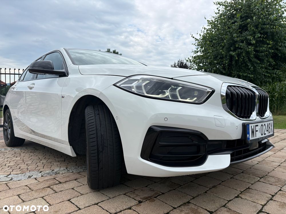 BMW Seria 1 118i Sport Line - 3