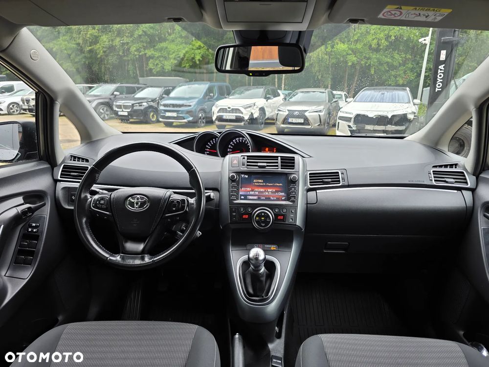 Toyota Verso 1.8 Premium 7os - 22
