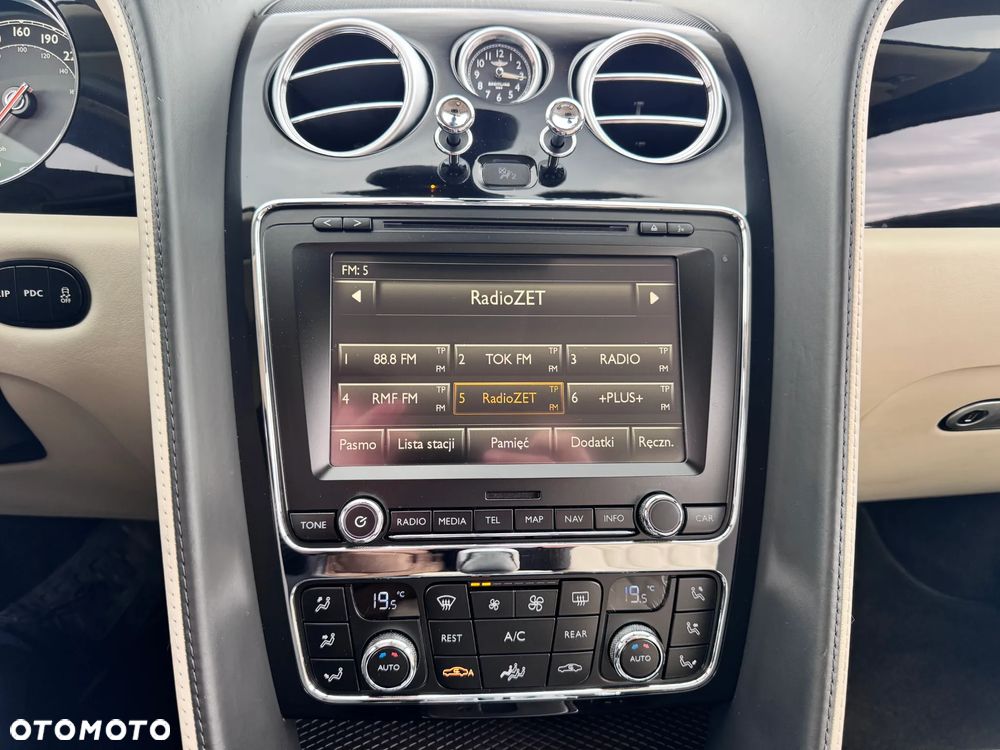 Bentley Continental GT W12 - 21