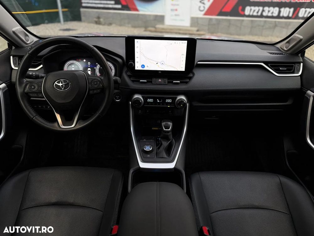 Toyota RAV4 - 12