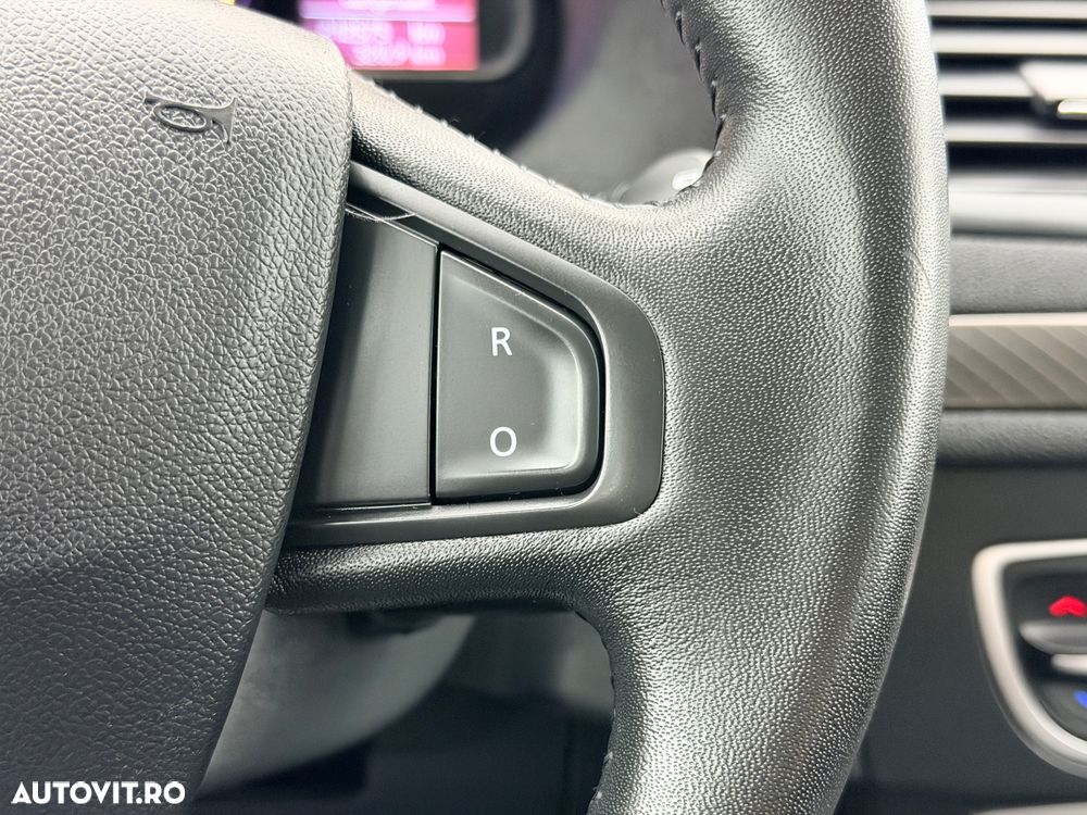 Renault Megane dCi 110 FAP LIMITED - 24