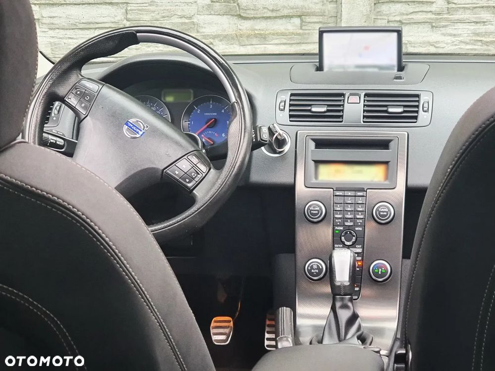 Volvo C30 D3 R-Design - 1