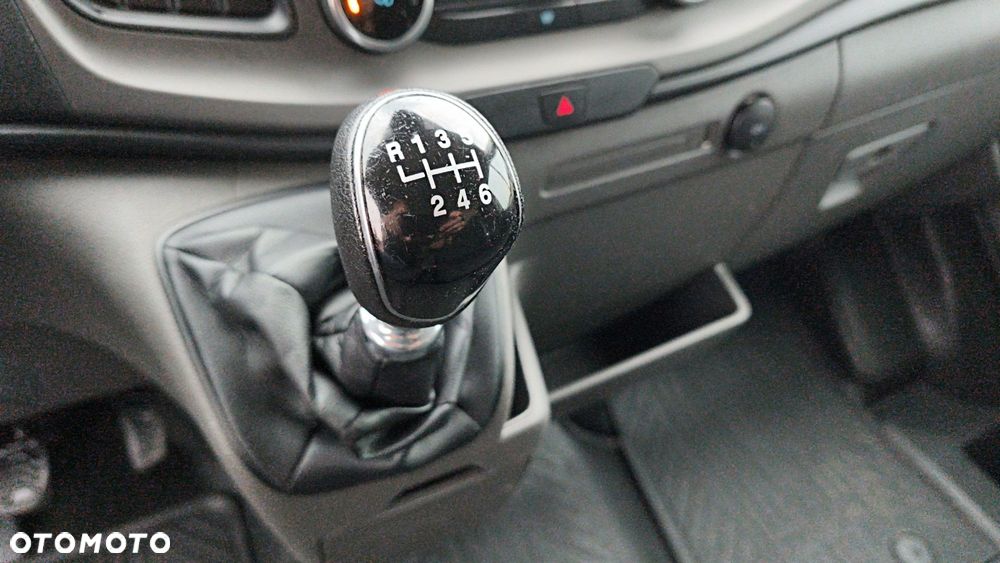 Ford Transit - 19