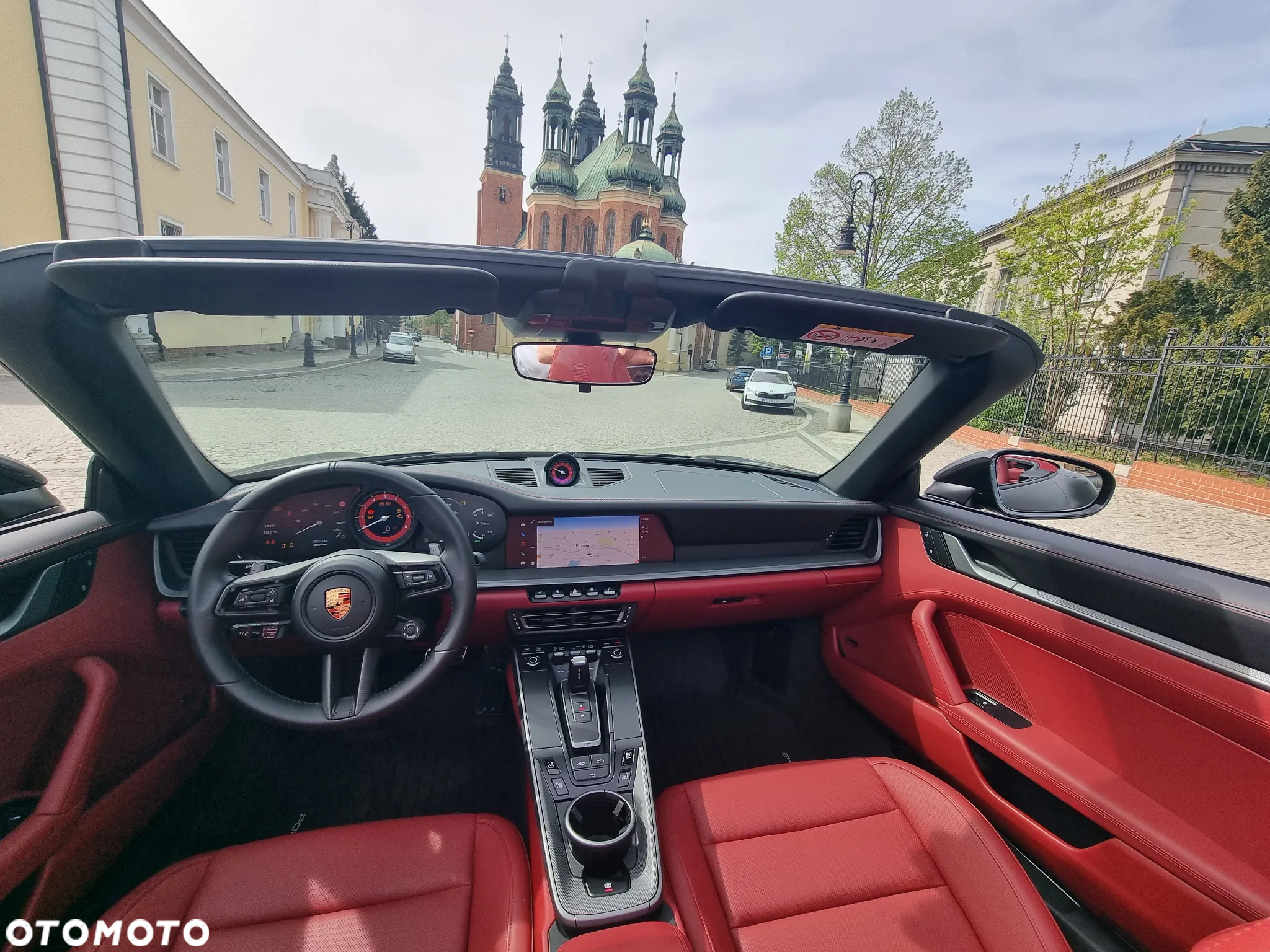 Porsche 911 Carrera 4S Cabrio - 15