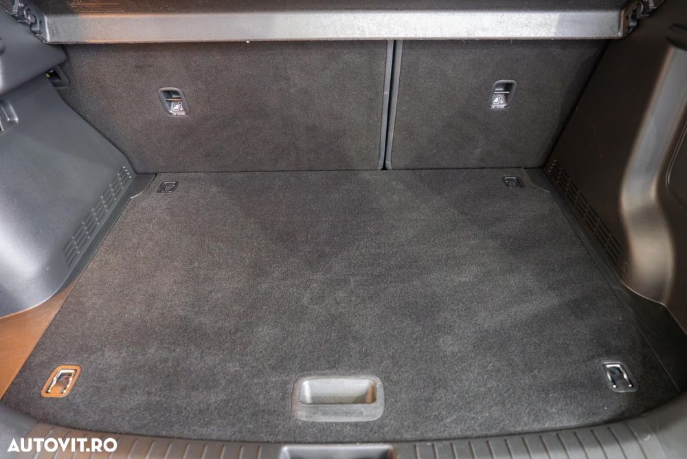 Hyundai KONA 1.6 GDI DCT Hybrid Advantage - 12