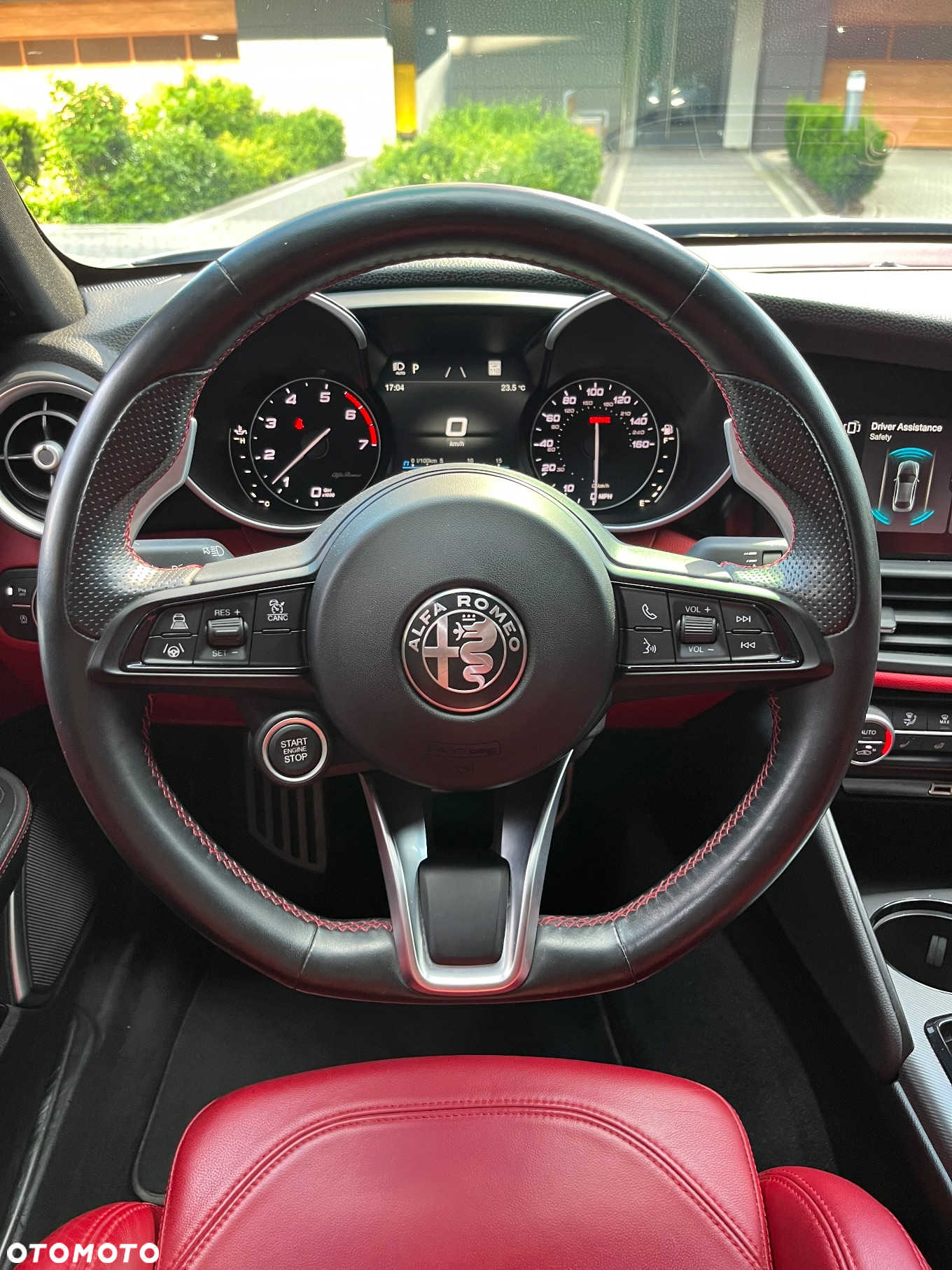 Alfa Romeo Giulia 2.0 Turbo 16V AT8 Veloce Ti - 29