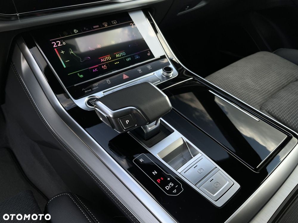 Audi Q8 50 TDI mHEV Quattro Tiptronic - 27