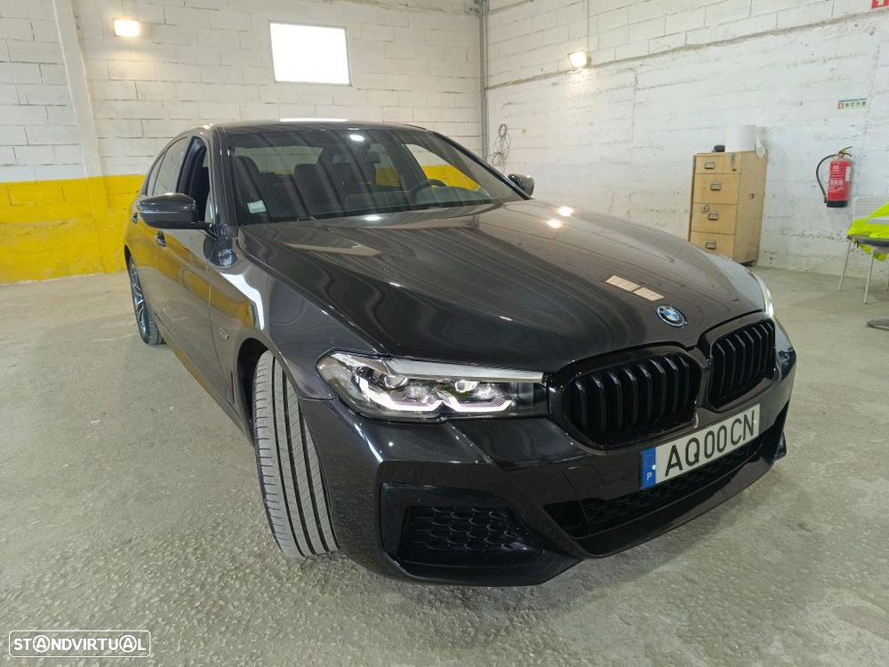 BMW 530 e Pack M - 4