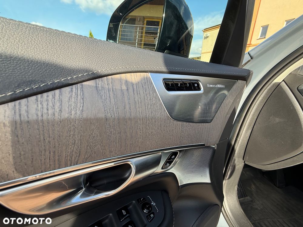 Volvo XC 90 T6 AWD Geartronic RDesign - 15