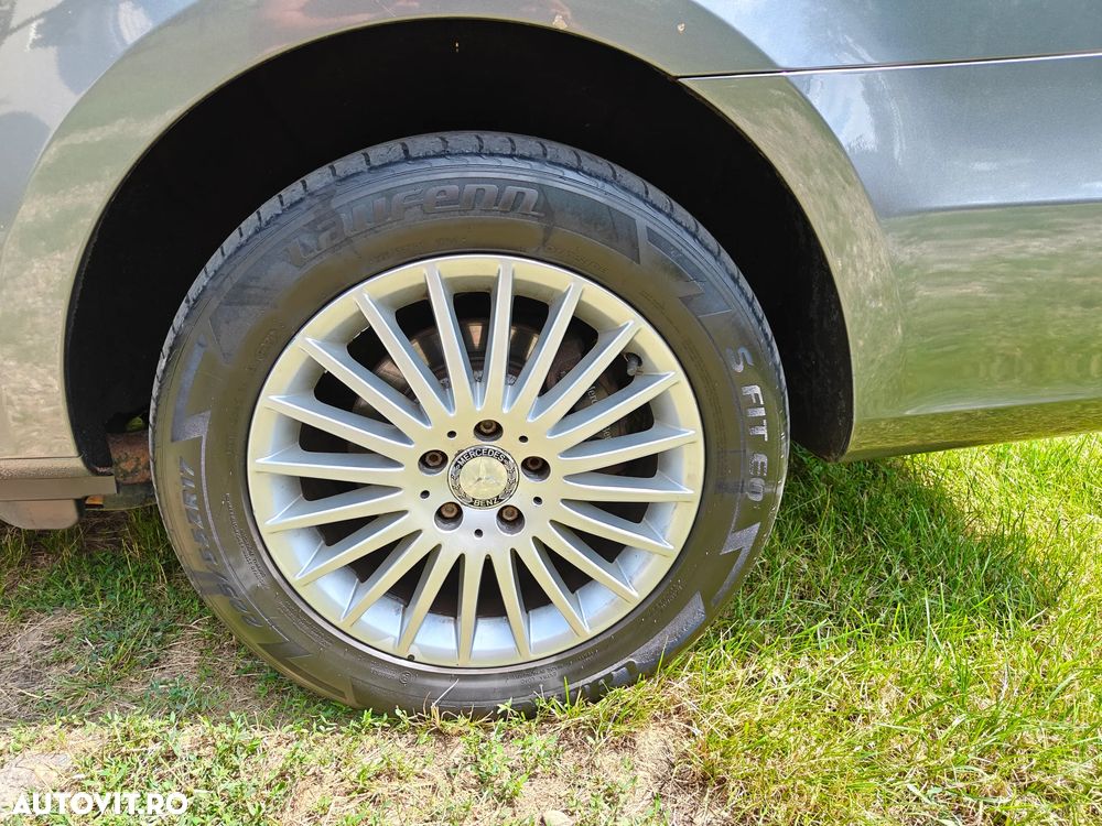 Mercedes-Benz V - 20