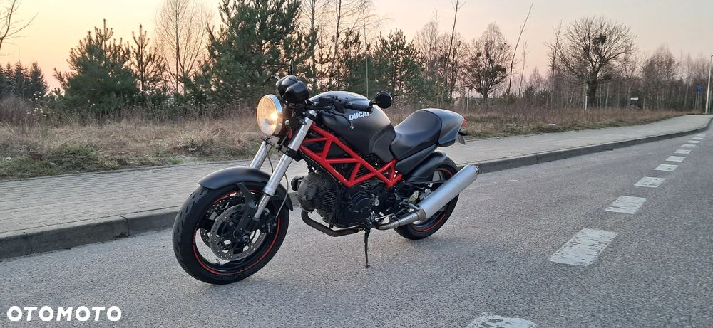 Ducati Monster - 4