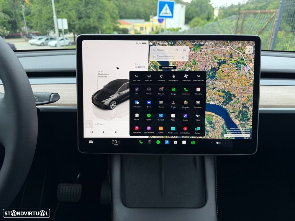 Tesla Model Y - 43