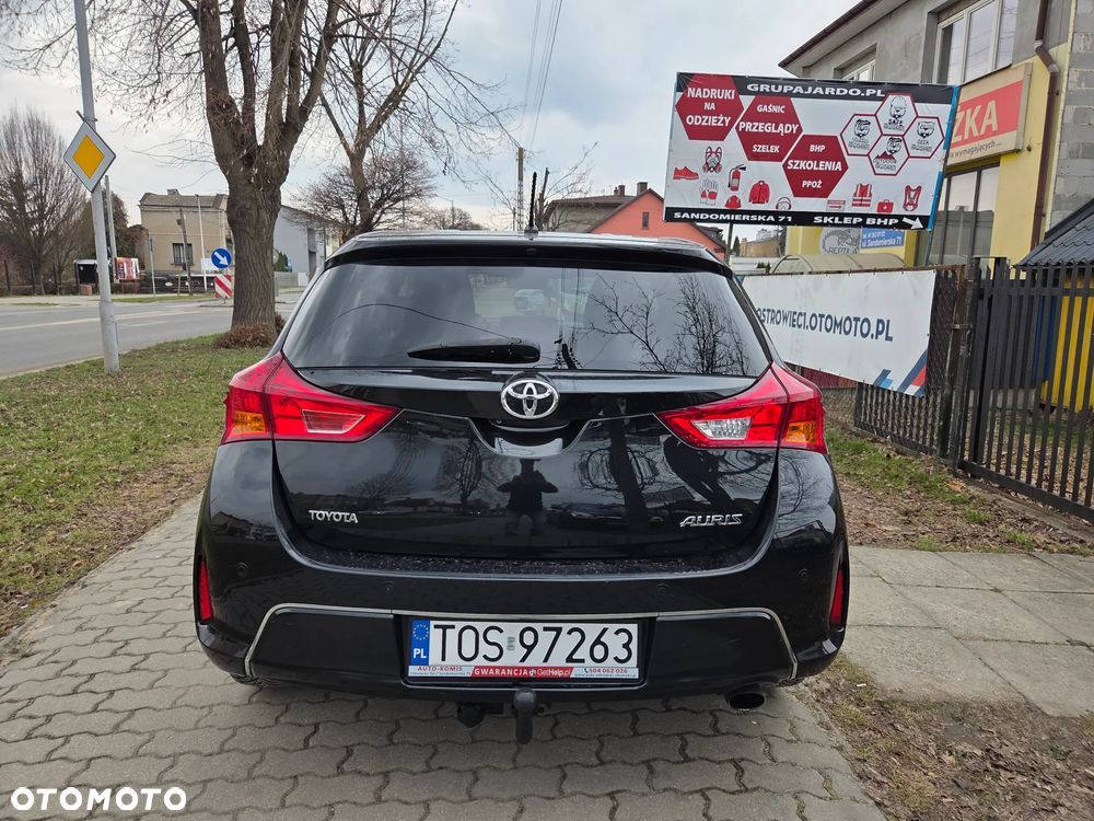 Toyota Auris 1.6 Premium Start - 24