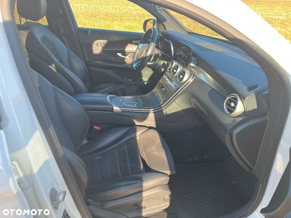 Mercedes-Benz GLC 200 4-Matic - 8