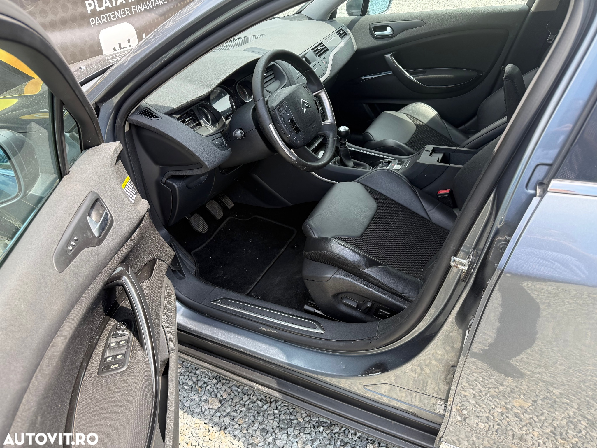 Citroën C5 1.6HDi FAP Susp M X - 6