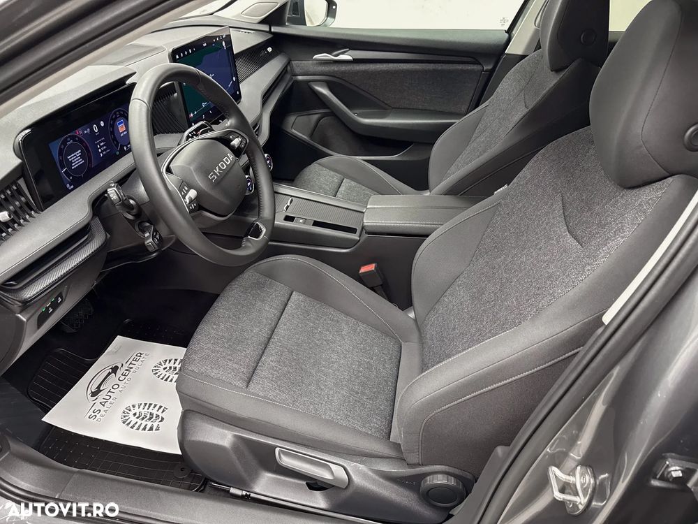 Skoda Superb 2.0 TDI DSG Essence - 21