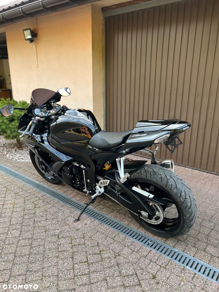 Suzuki GSX-R - 5