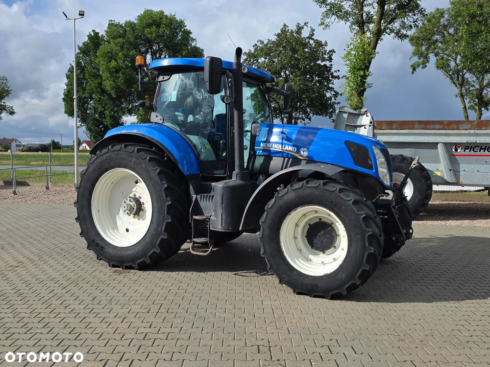 New Holland T7.220 PC 2015R WOM - 9
