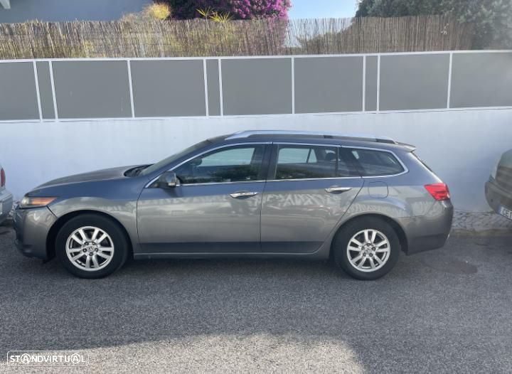 Honda Accord Tourer - 1