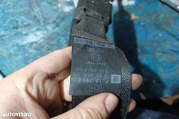 Centura siguranta fata dreapta 13290239 13288326 Opel Corsa D [2006 - - 4