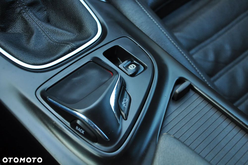 Opel Insignia 2.0 CDTI ecoFLEX Start/Stop Innovation - 38