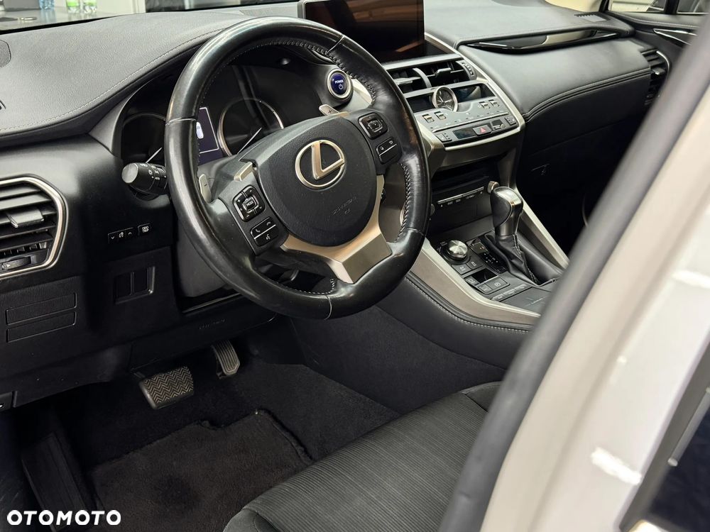 Lexus NX - 6