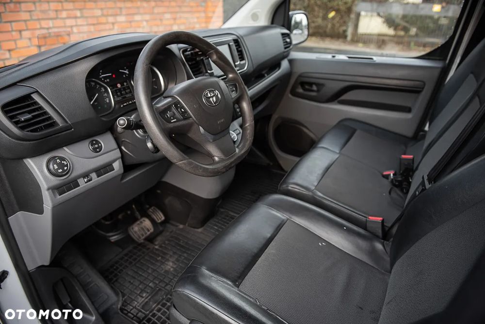 Toyota PROACE - 11