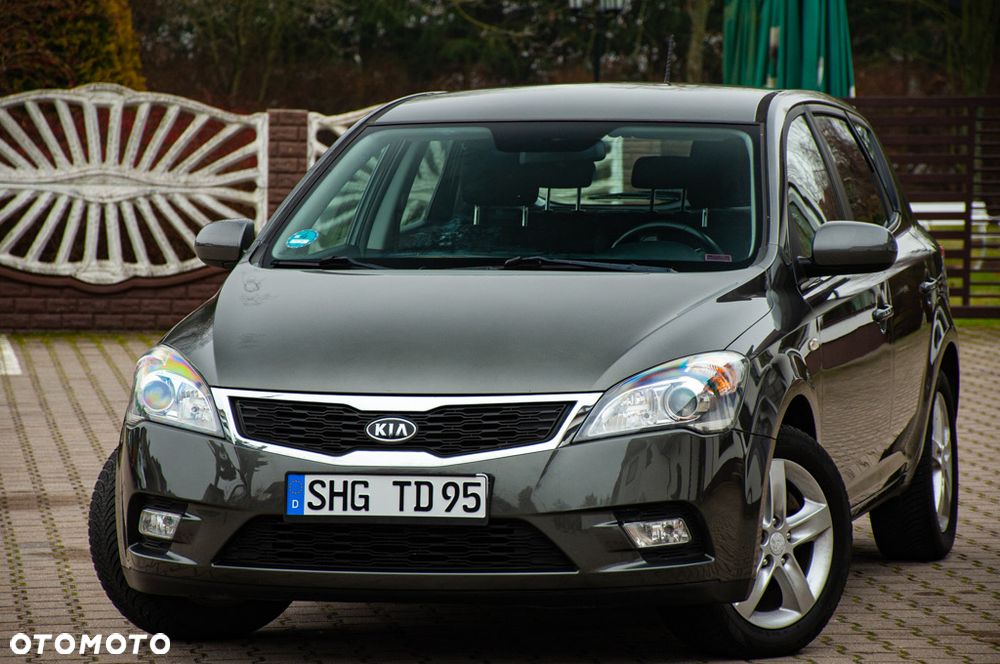 Kia Ceed 1.6 CVVT LX - 19