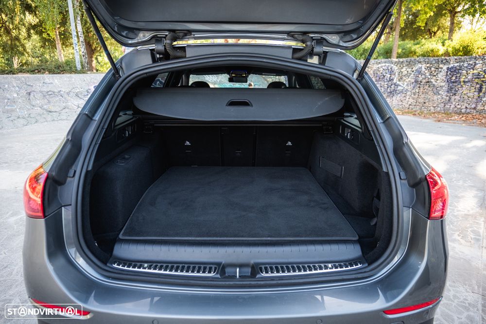 Mercedes-Benz C 300 e T 9G-TRONIC Edition AMG Line - 24