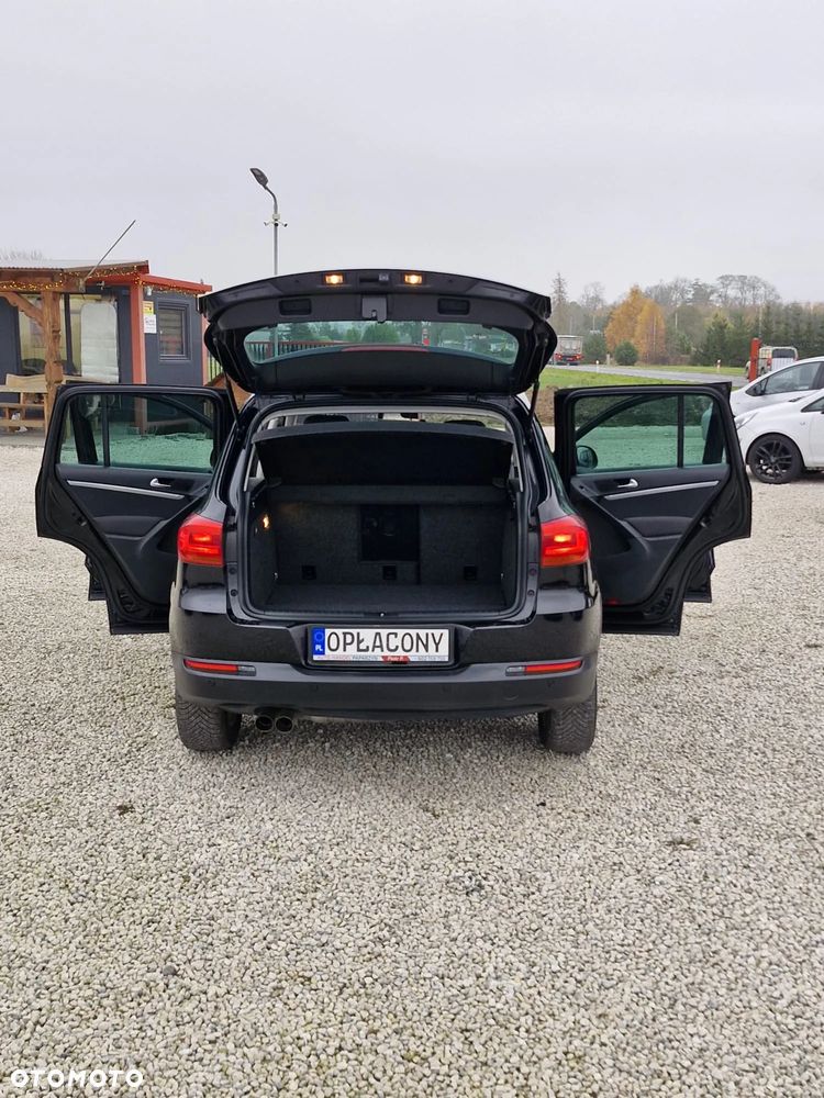 Volkswagen Tiguan - 11
