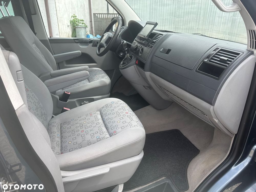 Volkswagen Transporter - 14