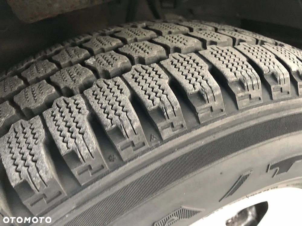 Kia Sportage 2.0 CRDI 2WD Attract - 19