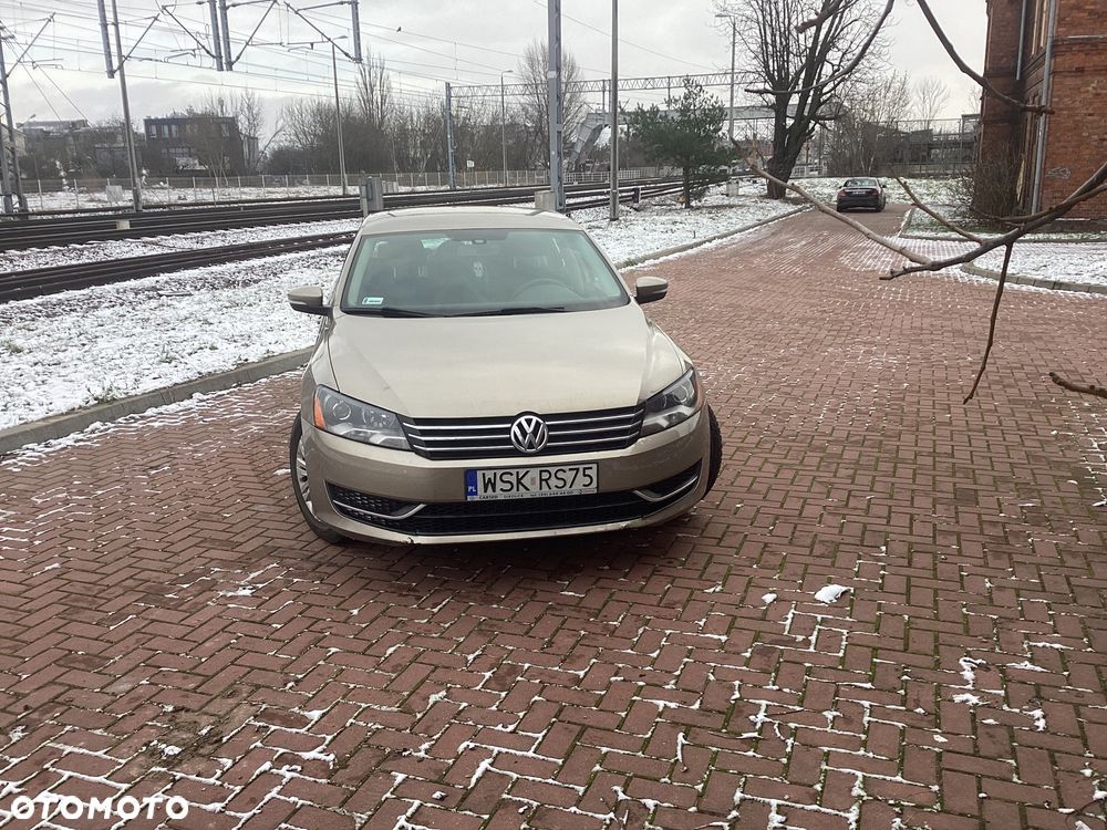 Volkswagen Passat - 9