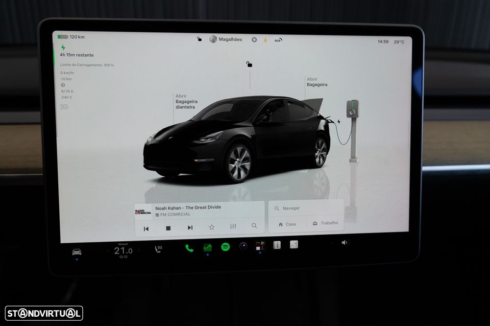 Tesla Model Y Standard RWD - 23