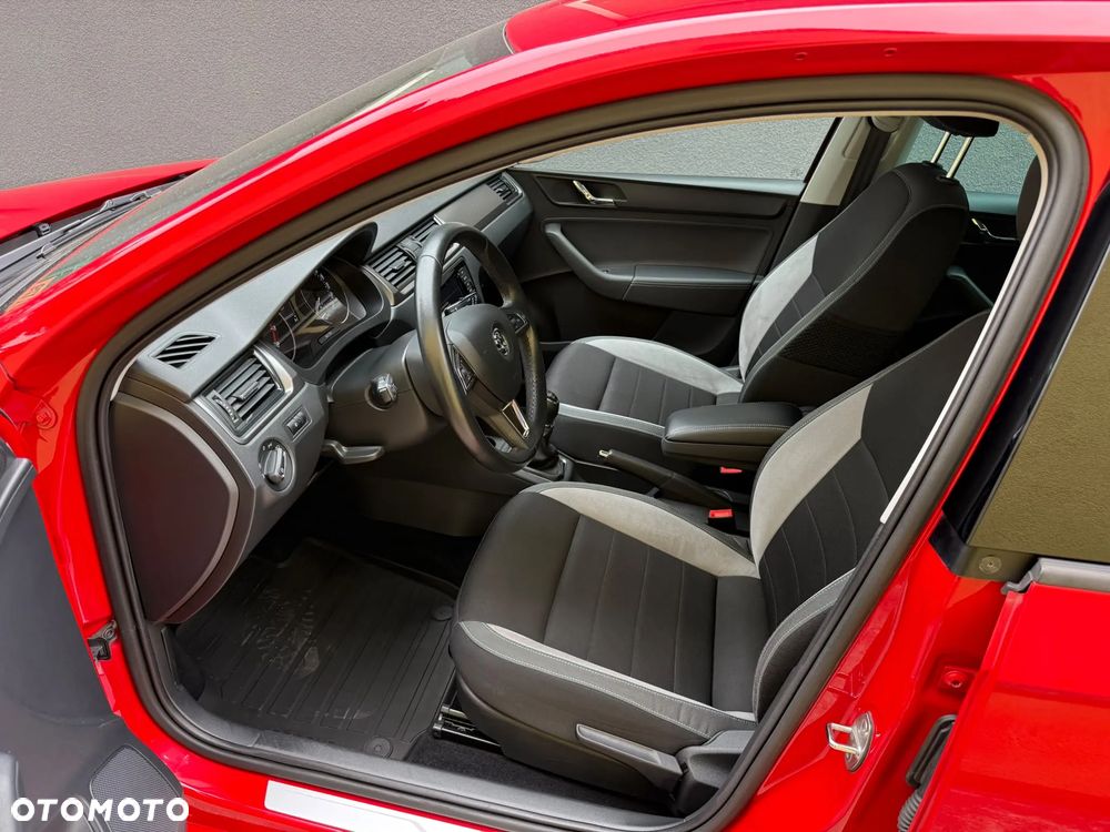 Skoda RAPID - 10