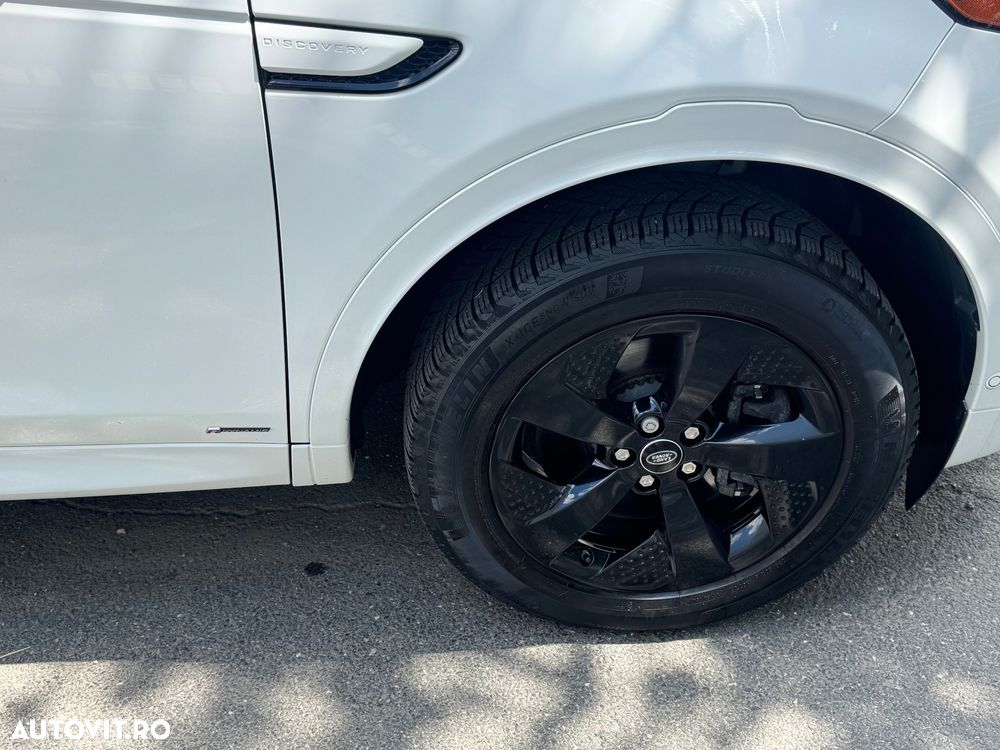 Land Rover Discovery Sport 2.0 P250 MHEV Urban Edition - 12