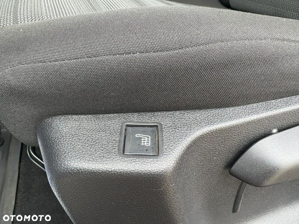 Opel Combo 1.2 Turbo S&S - 17