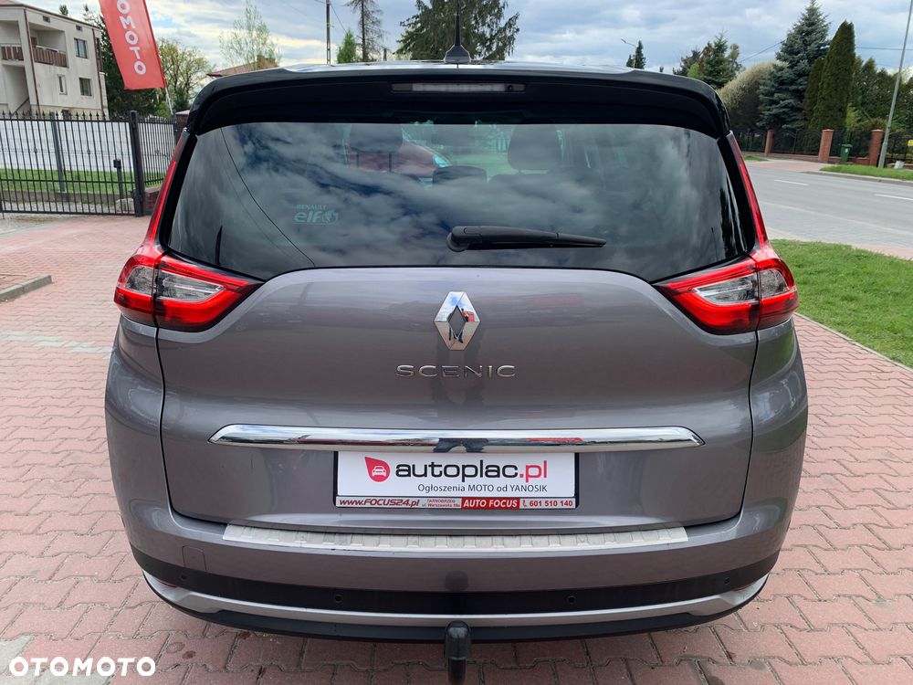 Renault Grand Scenic - 10