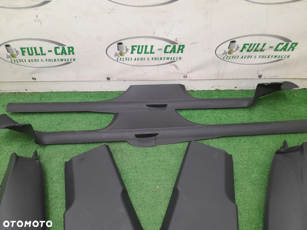 SKODA OCTAVIA IV OSŁONA SLUPKA  5E6867765 5E4863484 5E4863483 5E3867282 5E3867281 5E3853371 5E3853372 - 3