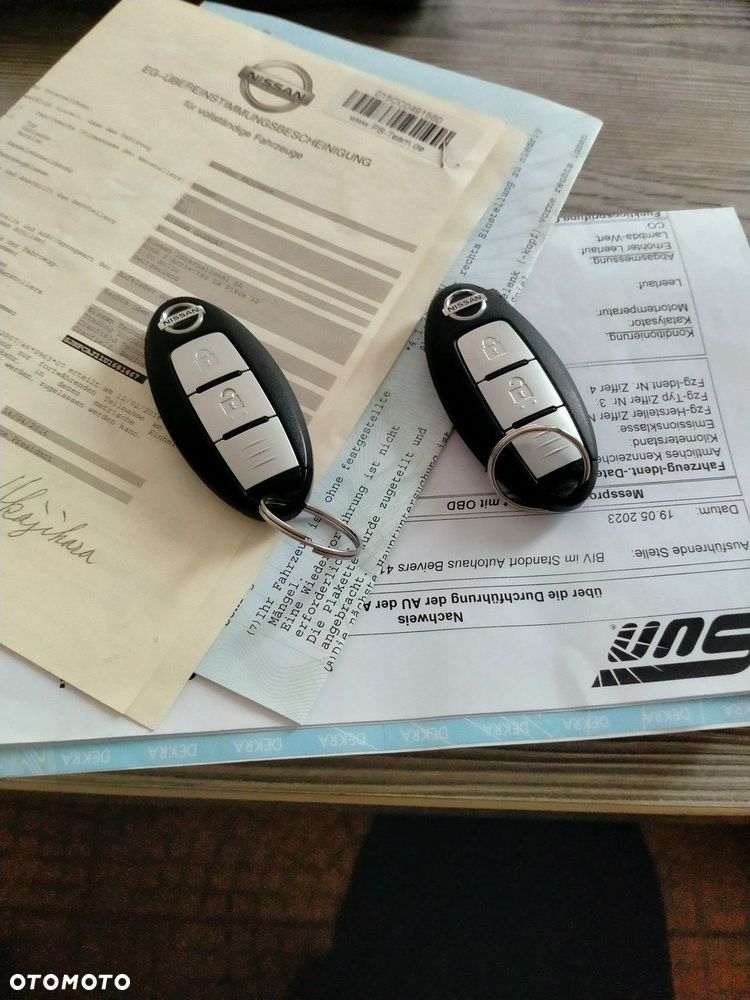 Nissan Qashqai 1.6 DIG-T N-Connecta - 38