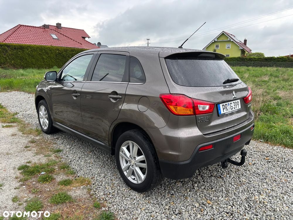Mitsubishi ASX 1.8 DI-D 2WD Inform - 16